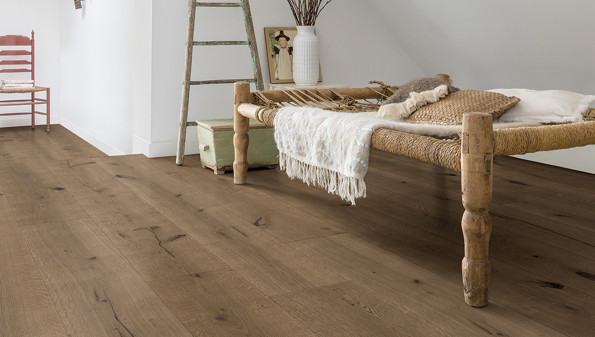 實(shí)木復(fù)合地板得高品牌打造寒冬暖窩家居？ 1