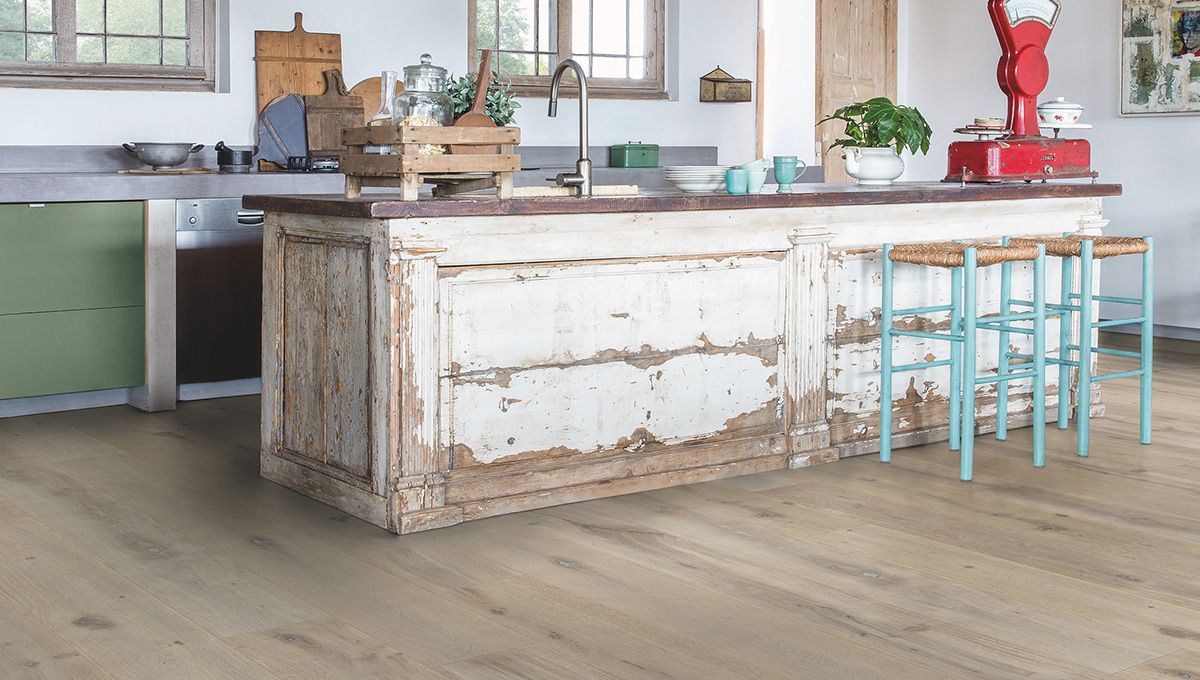 三層實(shí)木復(fù)合地板得高品牌匠心鑄就獨(dú)特? 2 三層實(shí)木復(fù)合地板得高品牌匠心鑄就獨(dú)特? 2