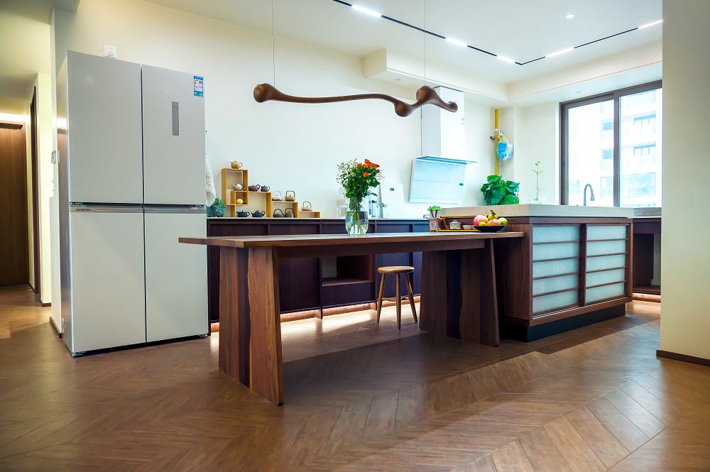 中式風(fēng)新家的靈魂,居然是這塊軟木地板 圖片13 中式風(fēng)新家的靈魂,居然是這塊軟木地板 圖片13