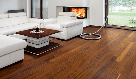 實(shí)木復(fù)合地板結(jié)構(gòu)不同特性不同，按需選地板